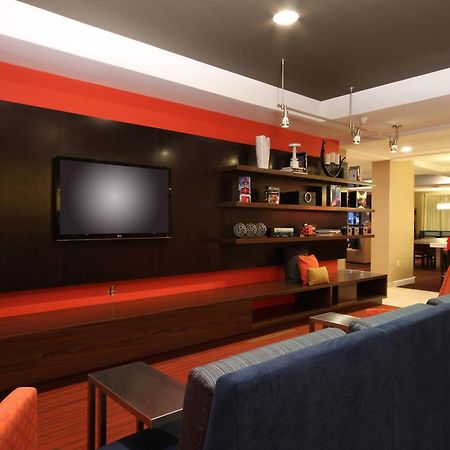Courtyard By Marriott Palmdale Hotel Exterior foto